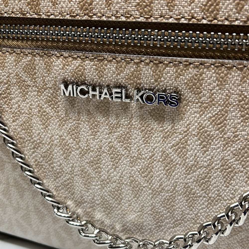 MICHAEL KORS JET SET LARGE OMBRÉ CROSSBODY BAG. NWT. - Picture 3 of 12